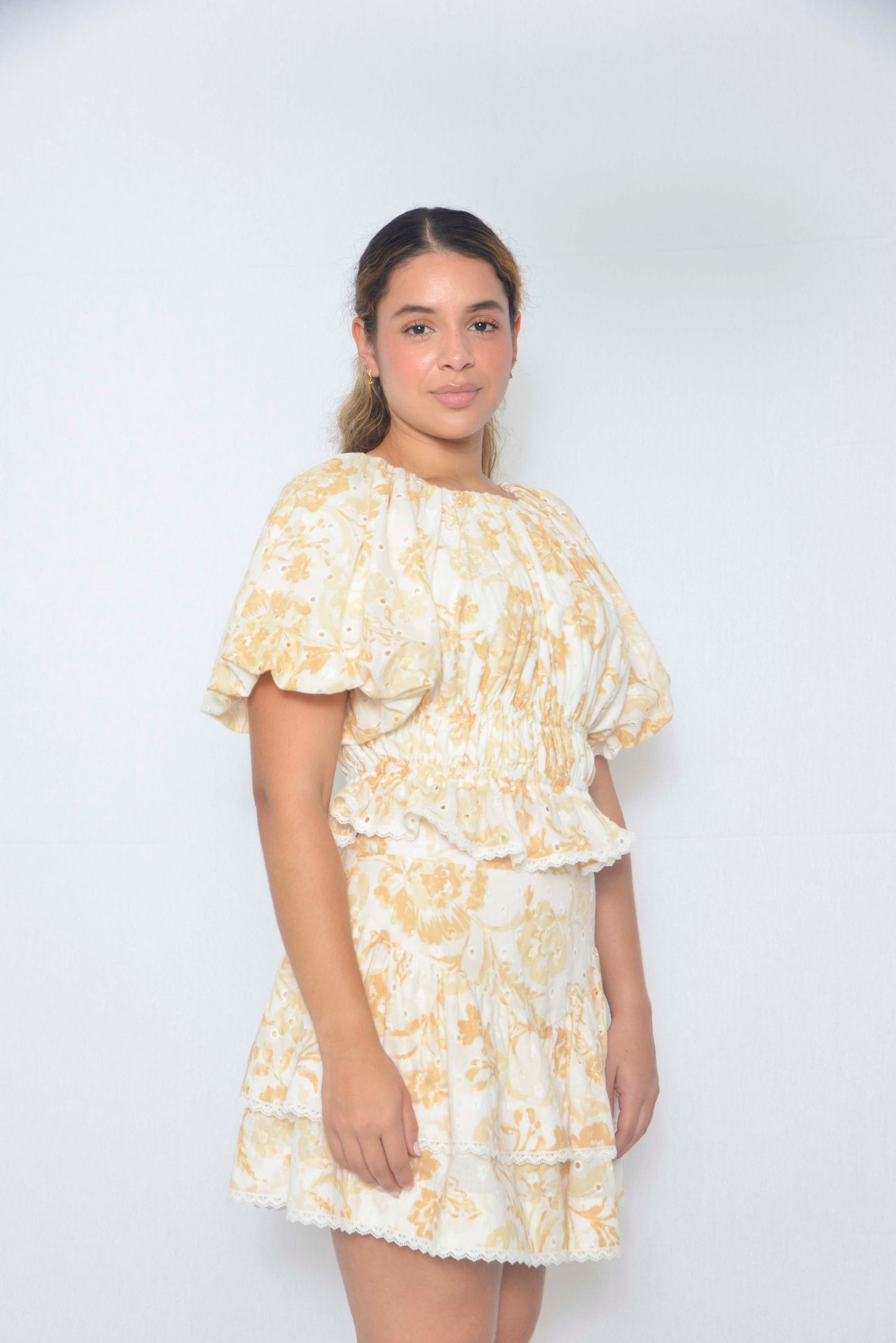 Set de minifalda doble bolero y top